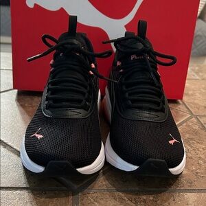 Puma soft foam black and pink comfortable sneakers.  Size 8 and 1/2.